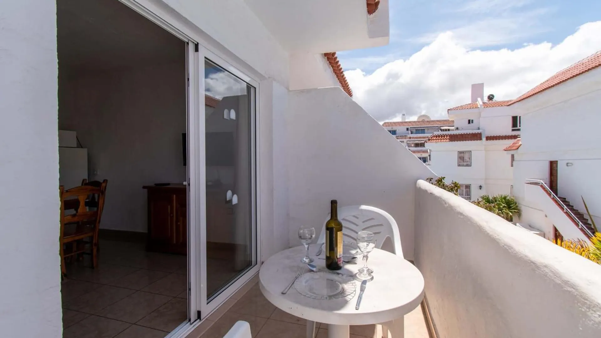 Apartamento Las Floritas 23 - One Bed With Pool View Playa de las Américas